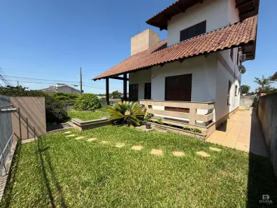 Casa com 4 Quartos à venda, 224m² no Jardim Elizabete, Içara