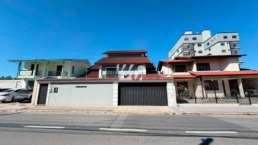 Casa com 4 Quartos à venda, 320m² no Centro, Palhoça