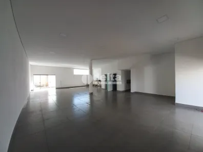 Ponto Comercial para alugar, 150m² no Aclimação, Uberlândia