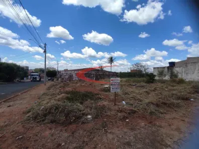 Lote/Terreno à venda, 132m² no Parque Viaduto, Bauru