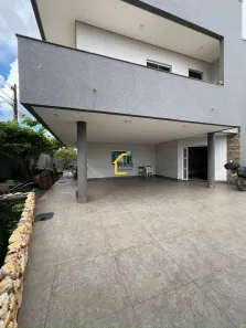 Casa com 4 Quartos à venda, 315m² no Setor Habitacional Vicente Pires, Brasília