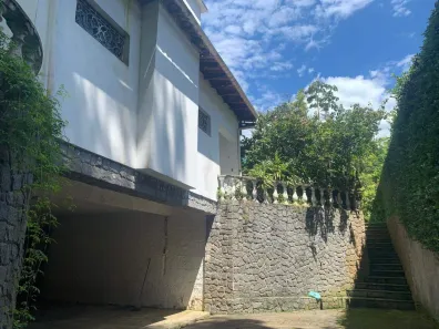 Casa com 5 Quartos para venda ou aluguel, 420m² no Quitandinha, Petrópolis