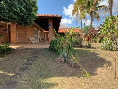 Casa com 4 Quartos à venda, 250m² no Jardim América, Bauru