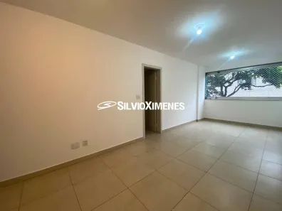 Apartamento com 3 Quartos para alugar, 117m² no Santo Antônio, Belo Horizonte