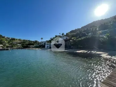 Casa com 4 Quartos à venda, 362m² no Camorim Pequeno, Angra dos Reis