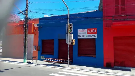 Ponto Comercial para alugar, 131m² no Azenha, Porto Alegre