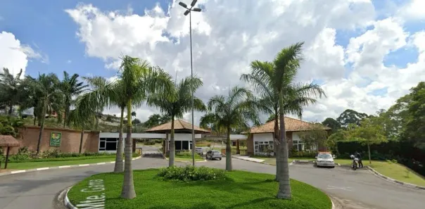 Lote/Terreno à venda, 678m² no Jardim Indaiá, Embu das Artes