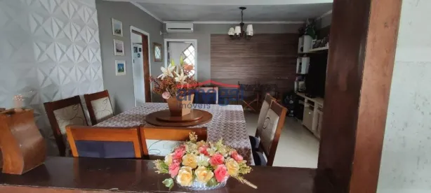 Casa com 4 Quartos à venda, 202m² no Centro, São José dos Campos