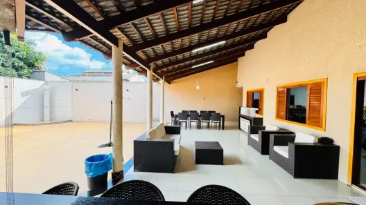 Sobrado com 4 Quartos à venda, 360m² no Jardim Bela Vista, Goiânia