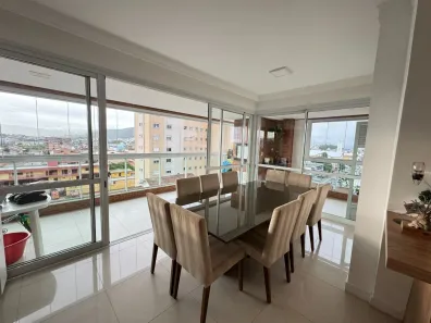 Apartamento com 3 Quartos à venda, 180m² no Centro, Palhoça