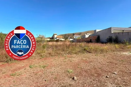 Lote/Terreno à venda, 823m² no Balneário Água Limpa, Nova Lima