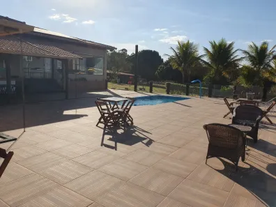 Fazenda/Sítio com 6 Quartos à venda, 20000m² no Centro, Mateus Leme