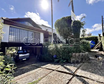 Casa com 5 Quartos para alugar, 460m² no Boa Vista, Curitiba
