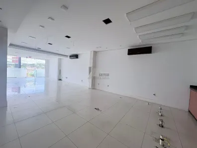 Ponto Comercial para alugar, 115m² no Monte Verde, Florianópolis