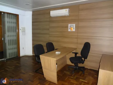 Sala Comercial com 4 Quartos à venda, 80m² no Centro Histórico, Porto Alegre