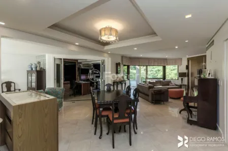 Apartamento com 3 Quartos à venda, 322m² no Mont Serrat, Porto Alegre