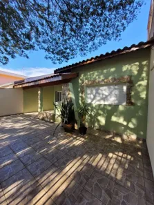 Casa com 3 Quartos para alugar, 140m² no São Bernardo, Campinas