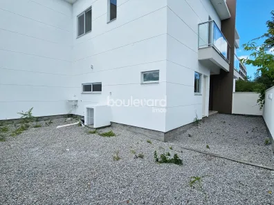 Sobrado com 2 Quartos à venda, 152m² no Nova Palhoça, Palhoça