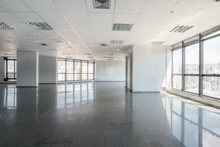 Sala Comercial à venda, 700m² no Savassi, Belo Horizonte