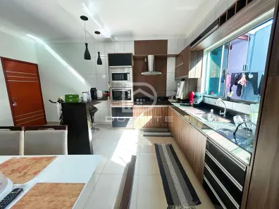 Casa com 3 Quartos à venda, 170m² no Loteamento Residencial Verona, Anápolis