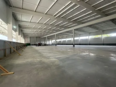 Galpão/Depósito/Armazém para alugar, 2600m² no Rio Pequeno, Camboriú