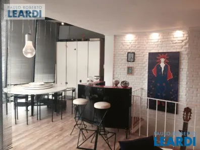 Sobrado com 5 Quartos à venda, 400m² no Pacaembu, São Paulo