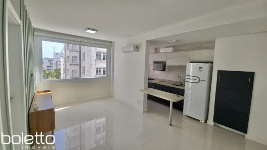 Apartamento com 1 Quarto para alugar, 44m² no Menino Deus, Porto Alegre