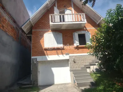 Casa com 3 Quartos à venda, 320m² no Tristeza, Porto Alegre