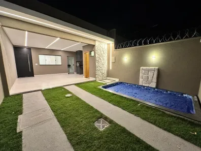 Casa com 3 Quartos à venda, 180m² no Setor Garavelo, Goiânia
