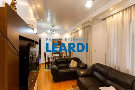 Casa com 5 Quartos à venda, 248m² no Vila Yolanda, Osasco