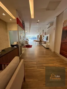 Ponto Comercial para alugar, 500m² no Alto Cajueiros, Macaé