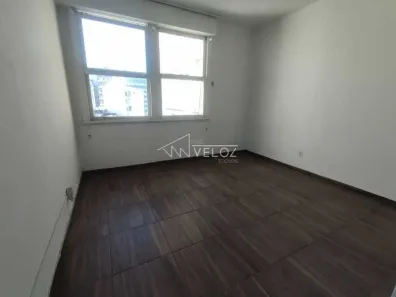 Kitnet à venda, 27m² no Centro, Rio de Janeiro