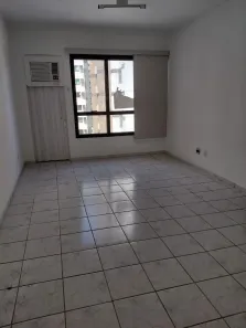 Sala Comercial à venda, 24m² no Enseada do Suá, Vitória