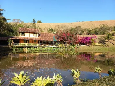 Fazenda/Sítio com 2 Quartos à venda, 5m² no Centro, Guaratinguetá