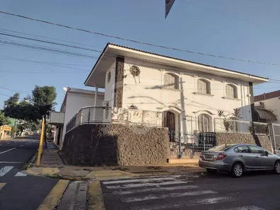 Prédio Comercial com 16 Quartos à venda, 500m² no Centro, Bauru