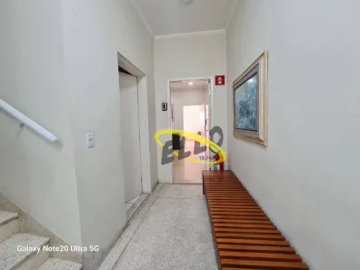 Sala Comercial para alugar, 25m² no Centro, Cotia