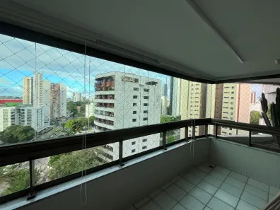 Apartamento com 4 Quartos para alugar, 204m² no Tamarineira, Recife
