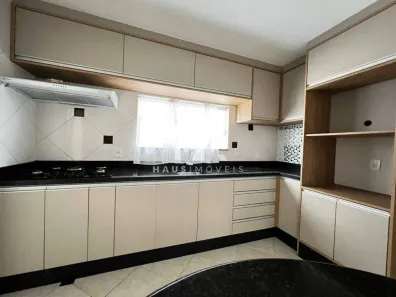 Apartamento com 2 Quartos para alugar, 120m² no Czerniewicz, Jaraguá do Sul