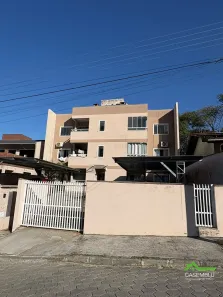 Apartamento com 2 Quartos para alugar, 60m² no Badenfurt, Blumenau