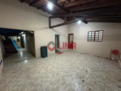Casa com 2 Quartos para alugar, 150m² no Núcleo Residencial Edison Bastos Gasparini, Bauru