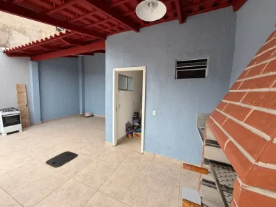 Casa com 3 Quartos à venda, 80m² no Samambaia Norte, Brasília