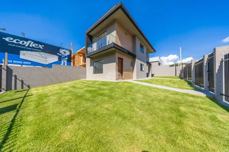 Casa com 4 Quartos à venda, 178m² no Bom Jesus, Campo Largo