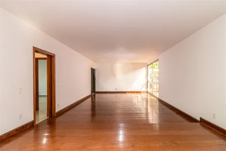 Sobrado com 4 Quartos à venda, 377m² no Sumaré, São Paulo