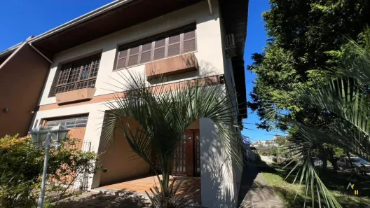 Casa com 4 Quartos à venda, 360m² no Cinqüentenário, Caxias do Sul