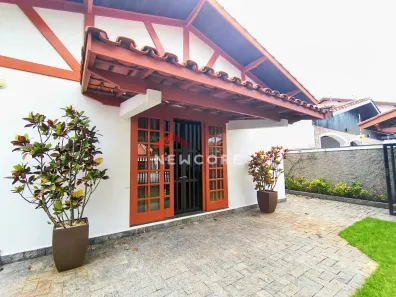 Casa com 3 Quartos à venda, 173m² no Balneário Stella Maris, Peruíbe
