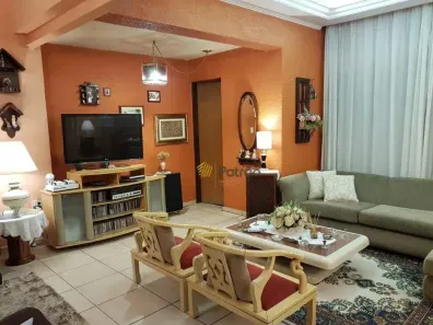 Casa com 3 Quartos para alugar, 269m² no Vila Lusitânia, São Bernardo do Campo