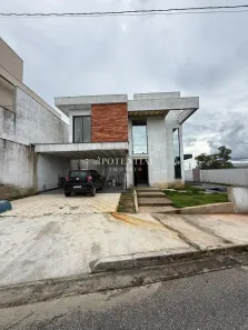 Casa de Condomínio com 3 Quartos à venda, 200m² no Centro, Lagoa Santa