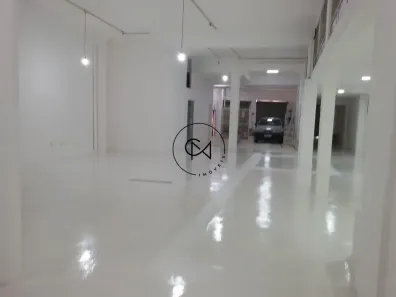 Galpão/Depósito/Armazém à venda, 572m² no Jardim Regis, São Paulo