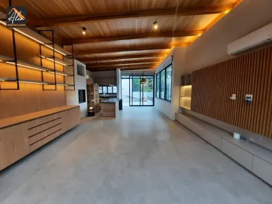 Casa com 3 Quartos para alugar, 200m² no Vila Nova Conceição, São Paulo