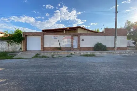 Casa com 3 Quartos à venda, 190m² no Cohabs, Iguatu